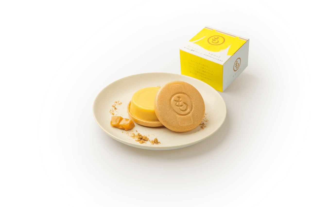 もなさんど（キャラメルプリン味）の最中皮とプリン、パッケージ