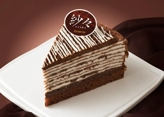 紗々ミルクレープのカットケーキ