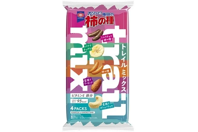 亀田の柿の種トレイルミックスのパッケージと5種の素材