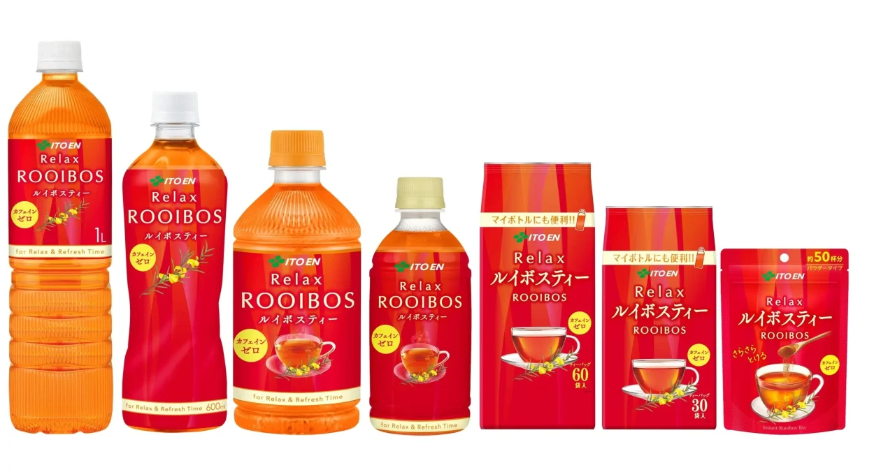 Relax ROOIBOSのペットボトル、ティーバッグ、インスタント製品が並ぶラインアップ画像