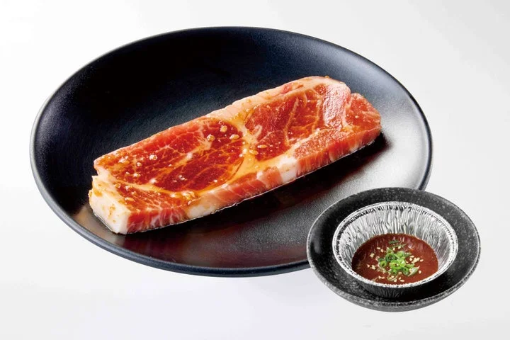 四元豚肩ロースの焼肉と専用だれ