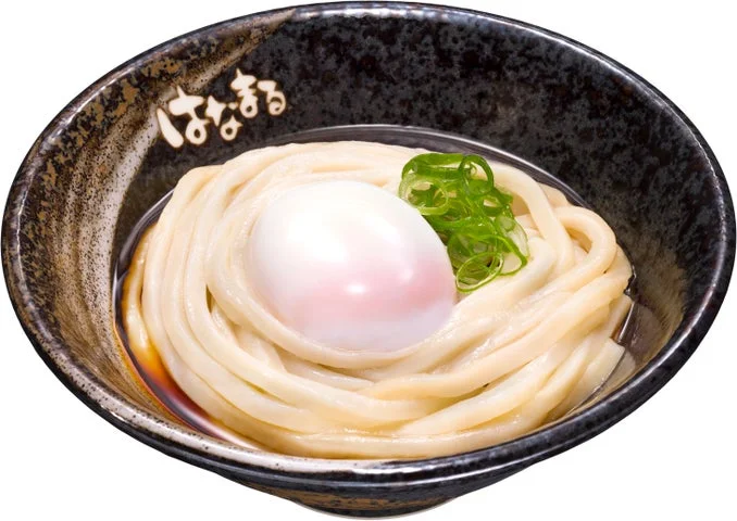 温玉が乗ったぶっかけうどん。