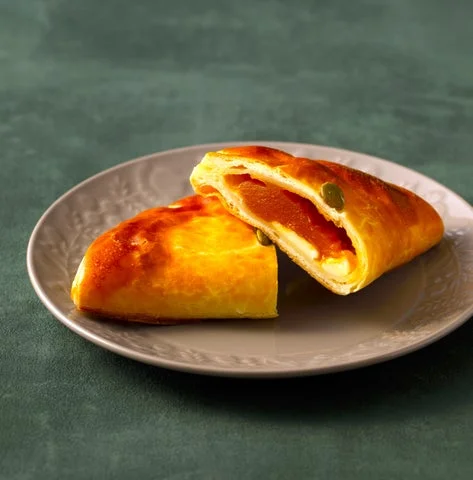 国産かぼちゃとクリームチーズのパイの断面