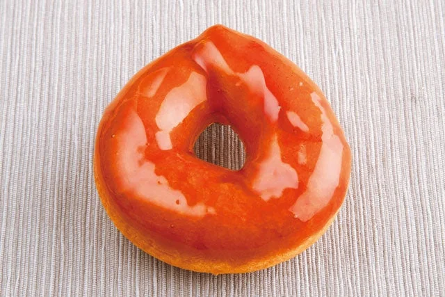 みたらしのタレでコーティングされた「もっちりんぐ」