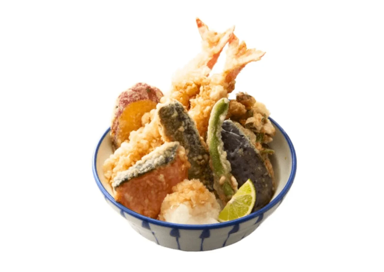 秋の贅沢海鮮天丼の天ぷら盛り合わせ