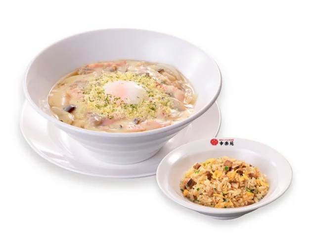 濃厚クリーミーカルボ醤油らーめんとチャーハンのセット