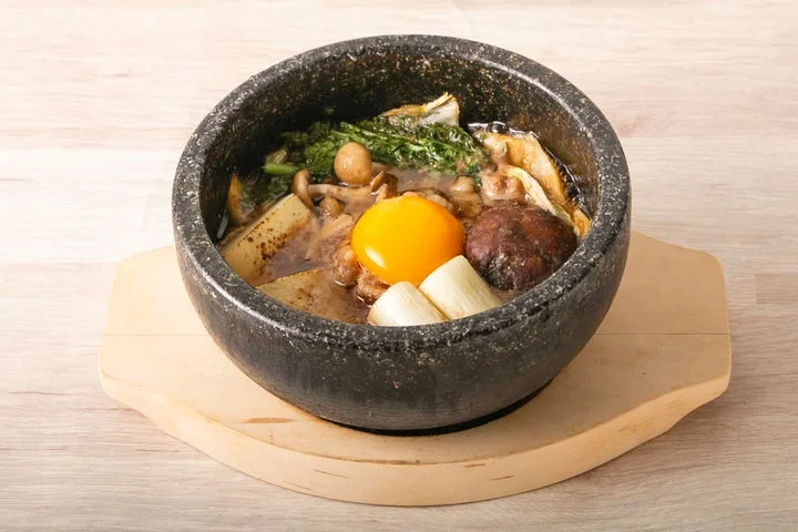 すき焼き月見