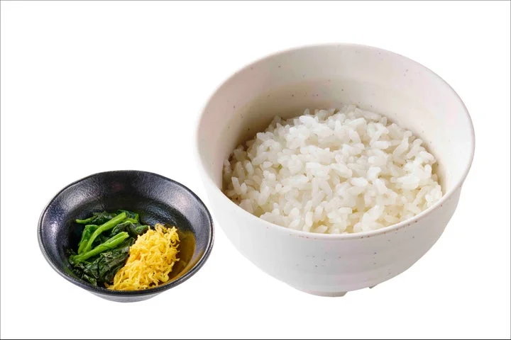 ルーロー飯セットのご飯と具材