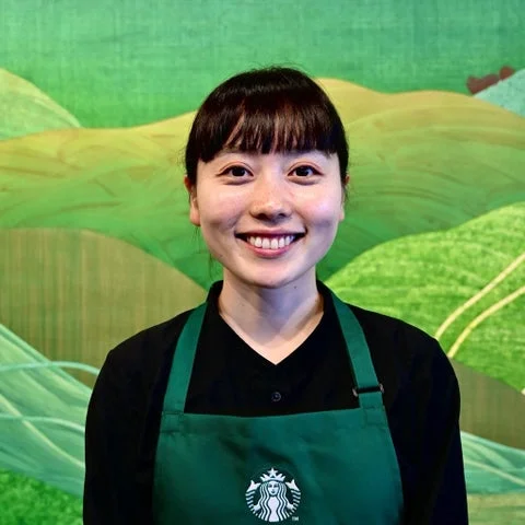 スターバックスの第19代コーヒーアンバサダー山口明日海さん