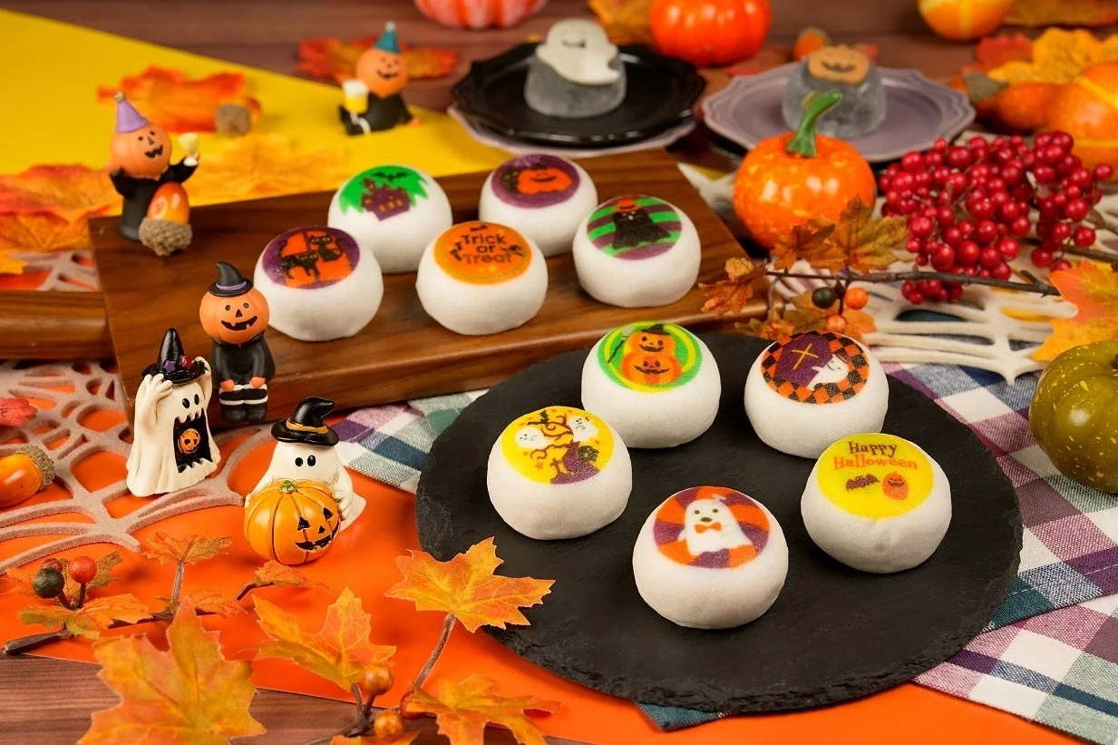 ハロウィンまんじゅうとジャック・オ・ランタンやオバケの飾り