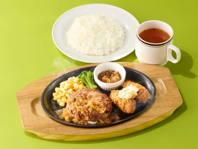 ハンバーグと牡蠣フライの鉄板ランチセット