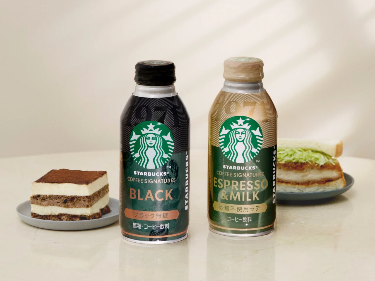 スターバックス® COFFEE SIGNATURES BLACKとESPRESSO&MILK、ティラ