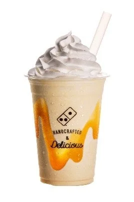ホイップクリームを添えたドミノシェイク 安納芋