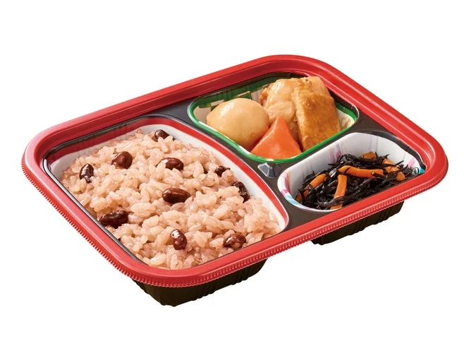 赤飯の和惣菜弁当の中身