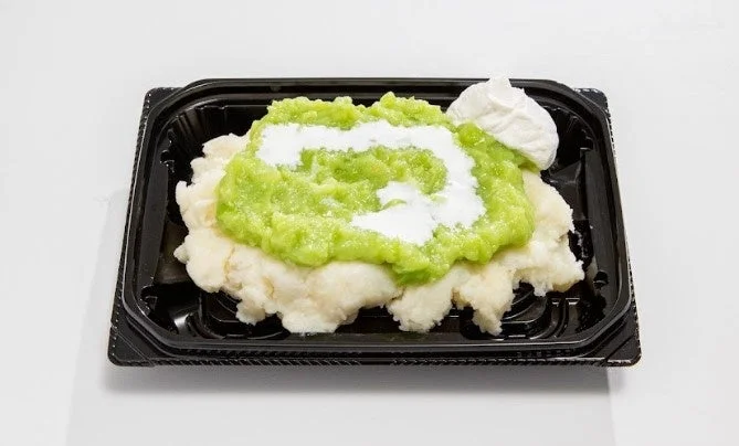 パッケージ容器に入ったあま~~いずんだポテサラ