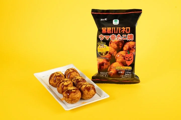 暴君ハバネロ ウマ辛たこ焼とパッケージ