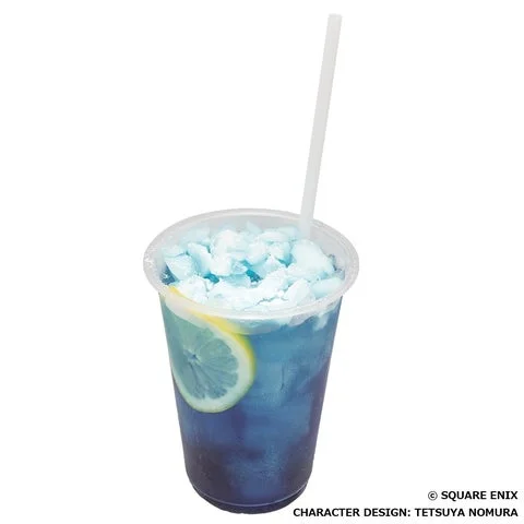 青いドリンクにレモンのスライスが添えられたもの