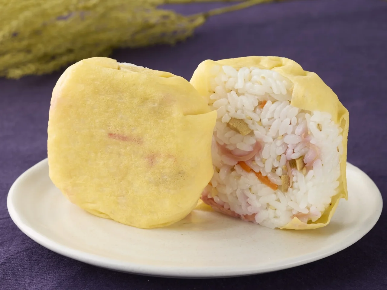卵焼きで包まれたLLまる寿司 月見ちらし