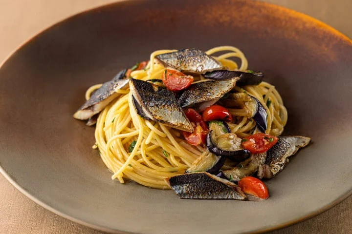 秋刀魚と茄子を使ったパスタ