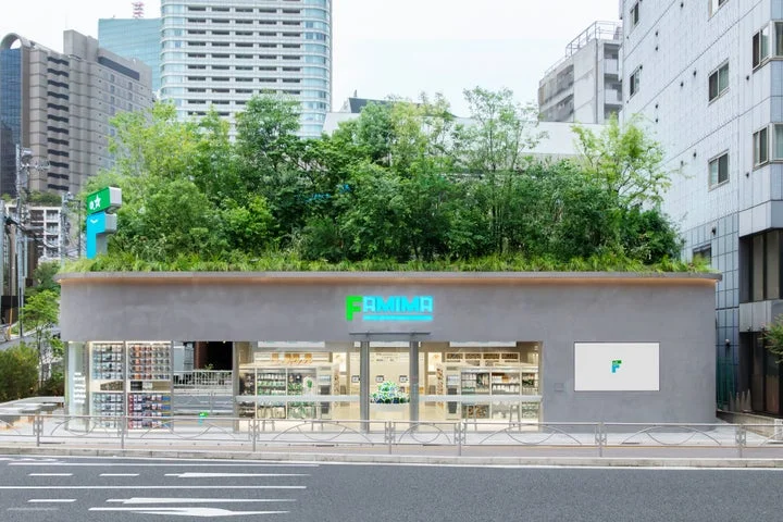 旗艦店FAMIMA PARK AZABUDAIの外観