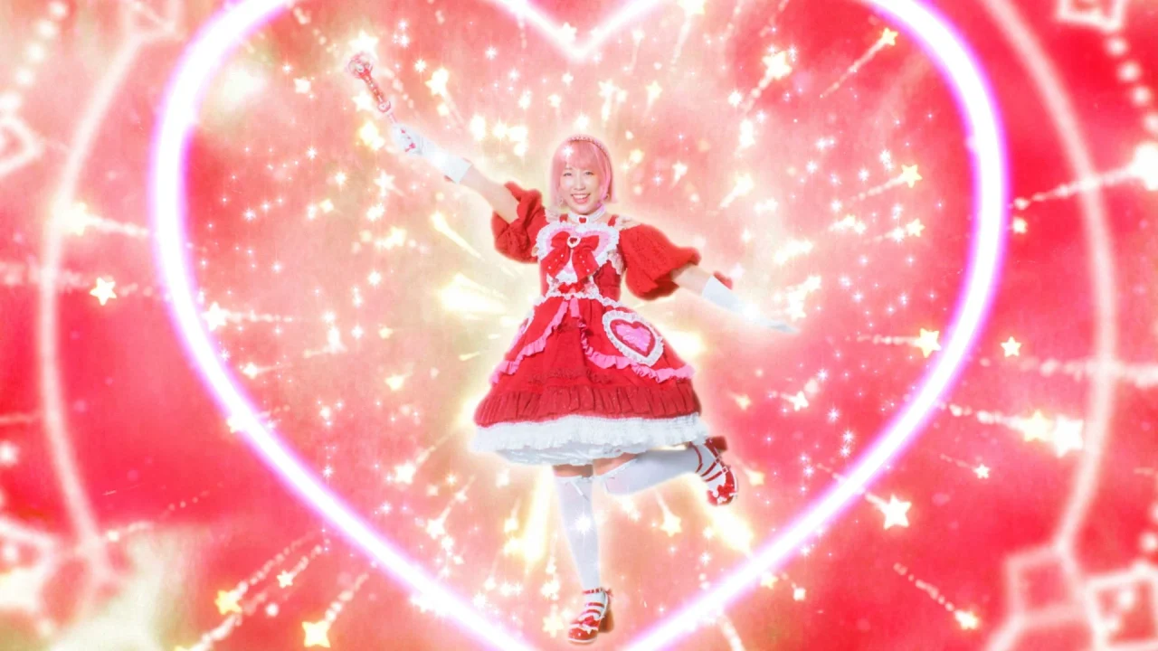 ハートシリーズ新CM『届け、ハートの魔法！』篇の魔法少女姿の菅沼菜々選手