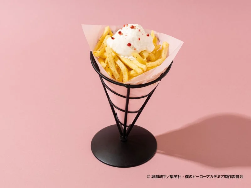 【麗日お茶子】サワークリームポテト。白いソースをのせたポテトフライ