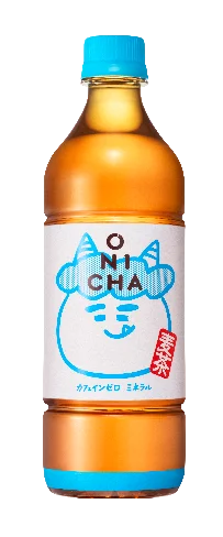 ONICHA 麦茶のペットボトル。青いキャップと鬼キャラのラベル