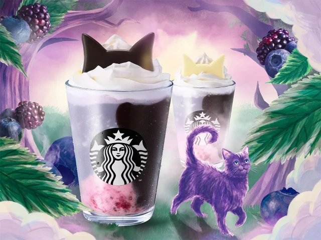 ブラックベリー ヨーグルト フラペチーノ® 黒耳ver.と白耳ver.、紫の猫