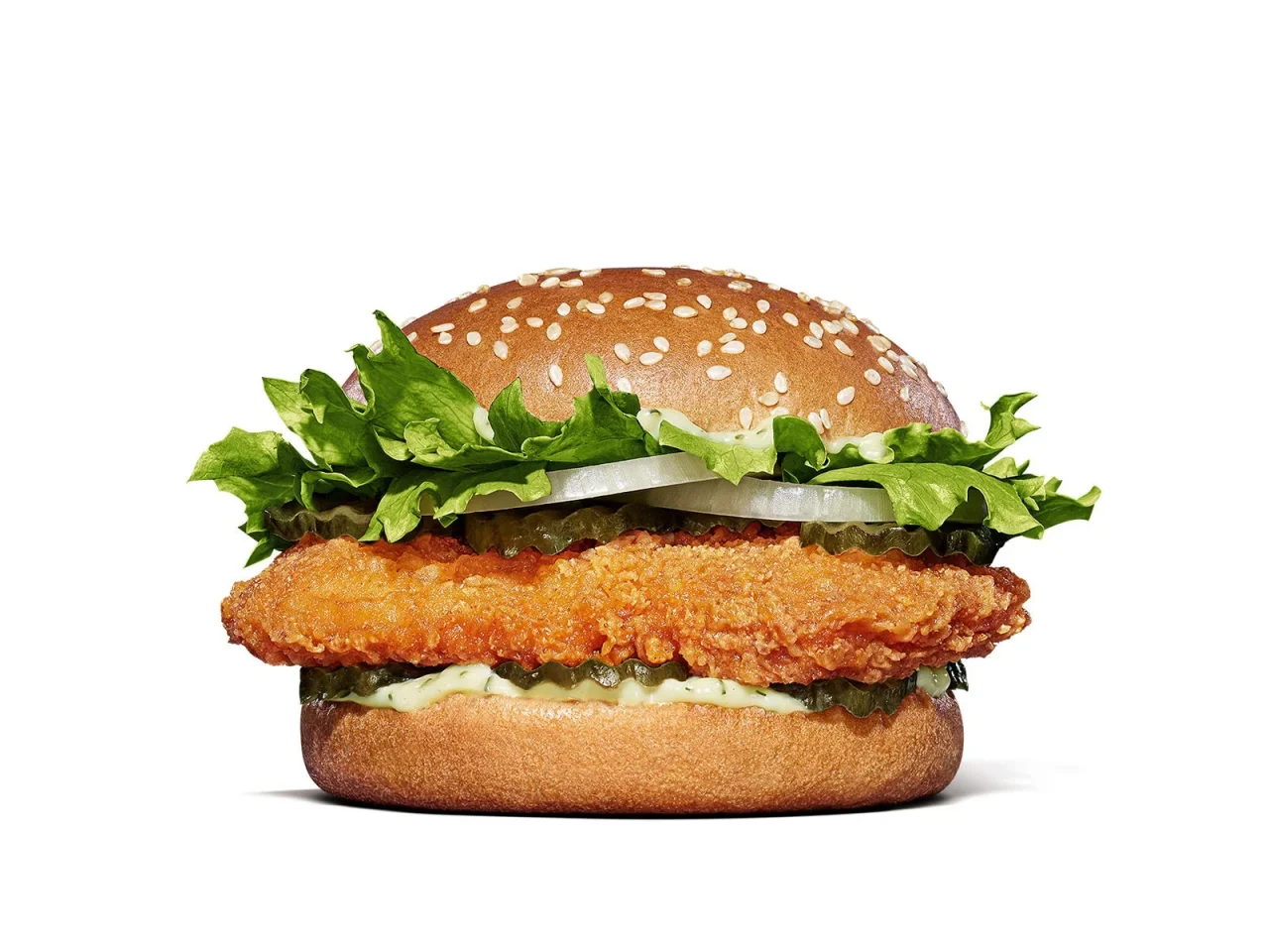 チキンピックルボールバーガー。チキンパティとレタス、オニオン入り