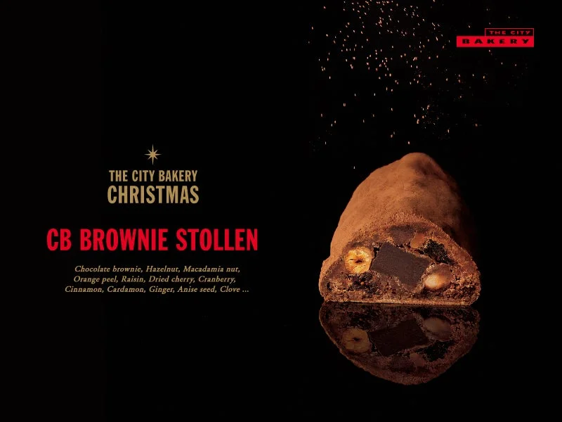 黒背景にCB BROWNIE STOLLENの断面とTHE CITY BAKERY CHRISTMASの文字