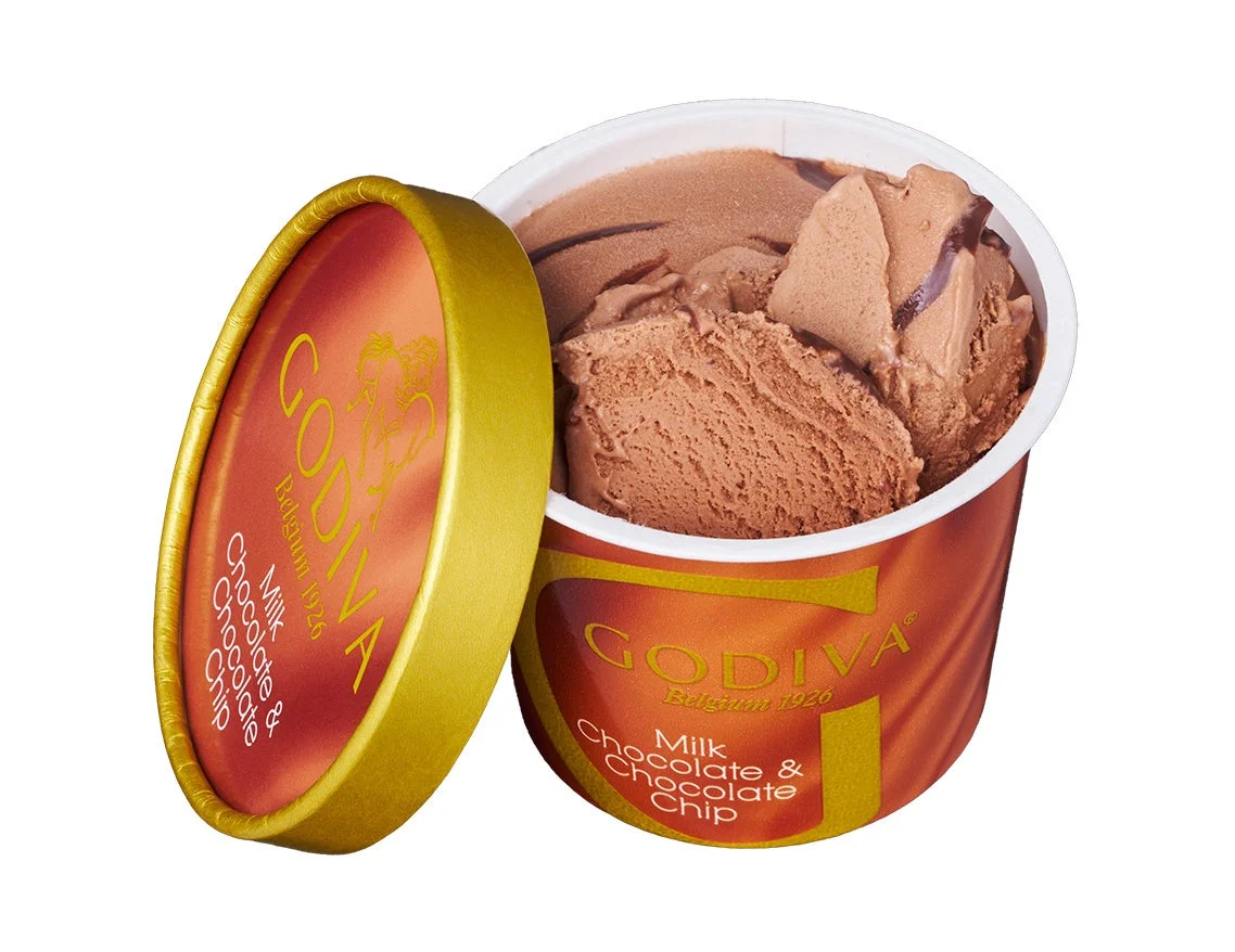 ミルクチョコレート&チョコレートチップのゴディバ カップアイスクリーム